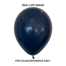 Load image into Gallery viewer, 255330 Fashion Navy 5&quot; Round (50ct)
