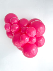 17029 Tuftex Hot Pink 17" Round (50ct)