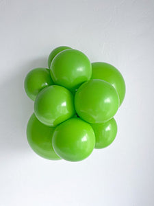 17064 Tuftex Lime Green 17" Round (50ct)