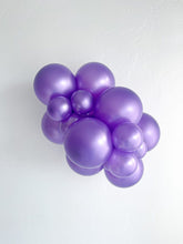 Load image into Gallery viewer, 15036 Tuftex Metallic Lilac 5&quot; Round (50ct)
