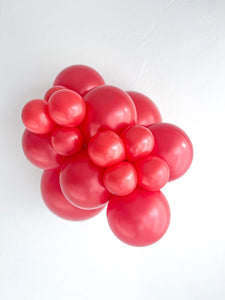 17053 Tuftex Metallic Starfire Red 17" Round (50ct)