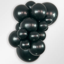 Load image into Gallery viewer, 209067 Metallic Black 5&quot; Round (50ct)
