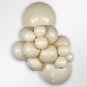 395111 Pastel Dusk Cream 11" Round (50ct)