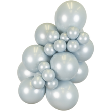 Load image into Gallery viewer, 10570812 Kalisan Aura Ice Blue 5" Round (50ct)
